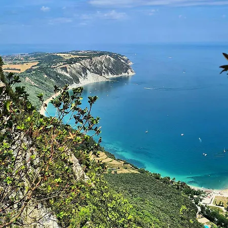 Apartment Grotta Maratti Camerano